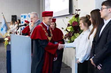 Rozpoczęliśmy rok akademicki 2026/2027 | Uniwersytet WSB Merito we Wrocławiu: Relacja z uroczystości