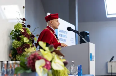 Rozpoczęliśmy rok akademicki 2026/2027 | Uniwersytet WSB Merito we Wrocławiu: Relacja z uroczystości