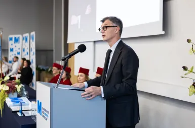 Rozpoczęliśmy rok akademicki 2026/2027 | Uniwersytet WSB Merito we Wrocławiu: Relacja z uroczystości