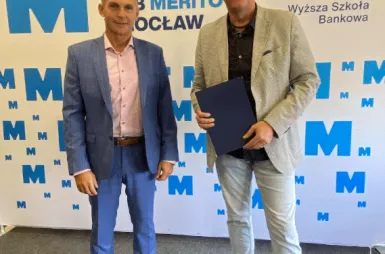 Nasi naukowcy wyróżnieni za osiągnięcia naukowe | Aktualności | Uniwersytet WSB Merito we Wrocławiu: Śniadanie u Rektora
