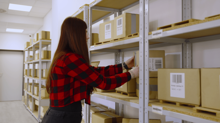 Laboratorium RFID | Uniwersytet WSB Merito we Wrocławiu: laboratorium transportowe rfid