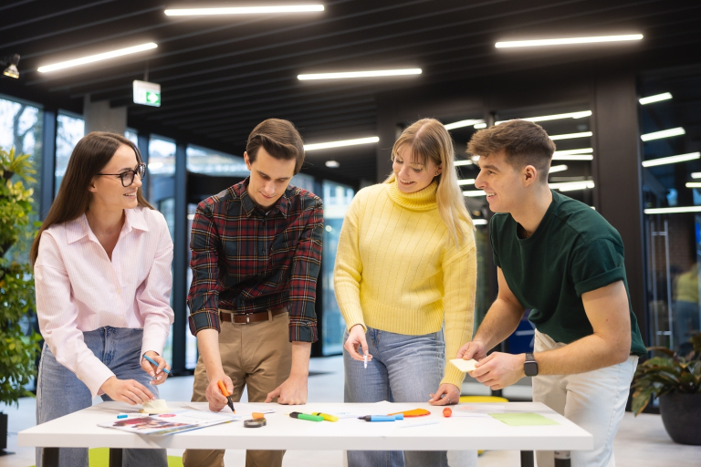 Państwowy egzamin certyfikatowy z języka polskiego jako obcego | Uniwersytet WSB Merito we Wrocławiu: SUM promocja KV